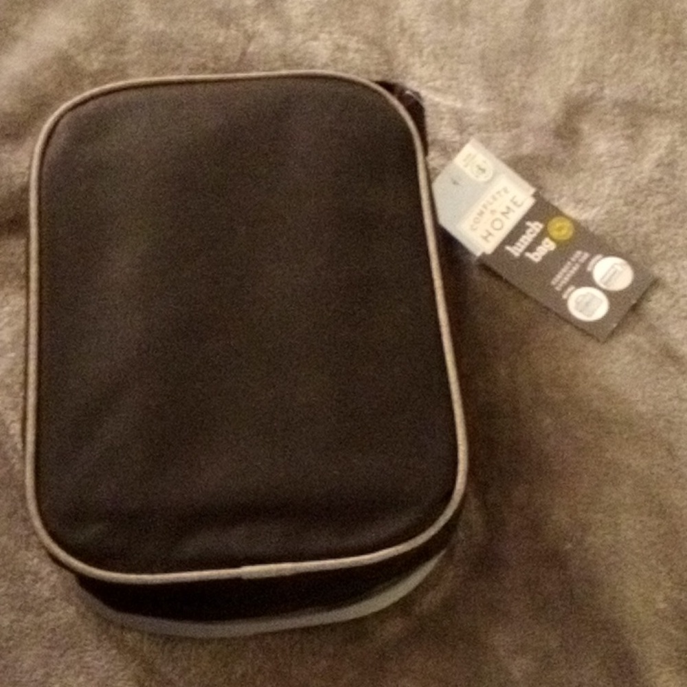 COMPLETE HOME LUNCH BAG BLACK NEW